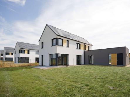 Prodej rodinného domu 5+kk o užitné ploše 189m2, pozemek 796m2